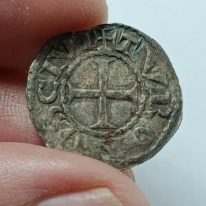 Denier anonyme de l&rsquo;Abbaye de Saint-Martin de Tours (XIIème siècle)